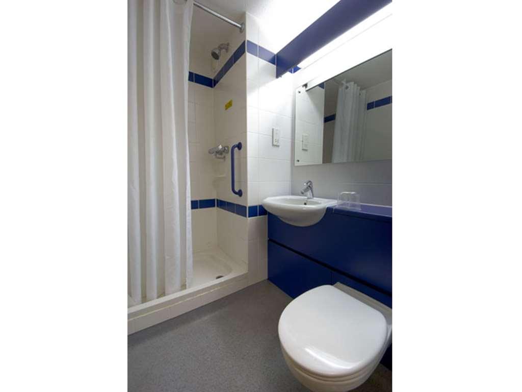 Travelodge Birmingham Oldbury Oldbury  Dış mekan fotoğraf