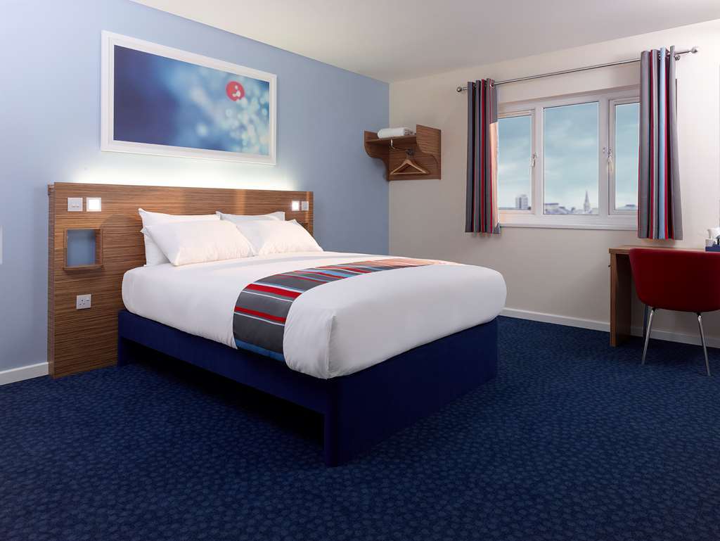 Travelodge Birmingham Oldbury Oldbury  Oda fotoğraf