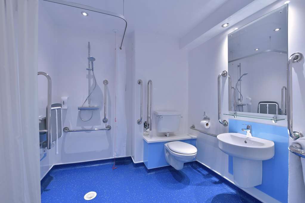 Travelodge Birmingham Oldbury Oldbury  Oda fotoğraf